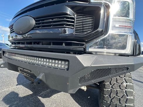 Used 2021 Ford F350 Lariat w/ Lariat Ultimate Package image 11