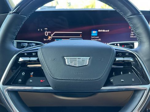 Certified 2026 Cadillac Escalade IQL Sport 2 AWD/4WD image 34