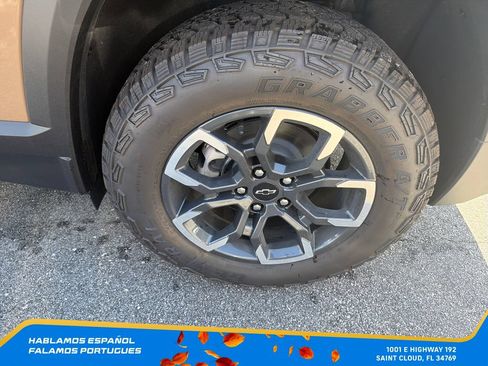 New 2027 Chevrolet Equinox ACTIV w/ Safety and Technology Package AWD/4WD image 11