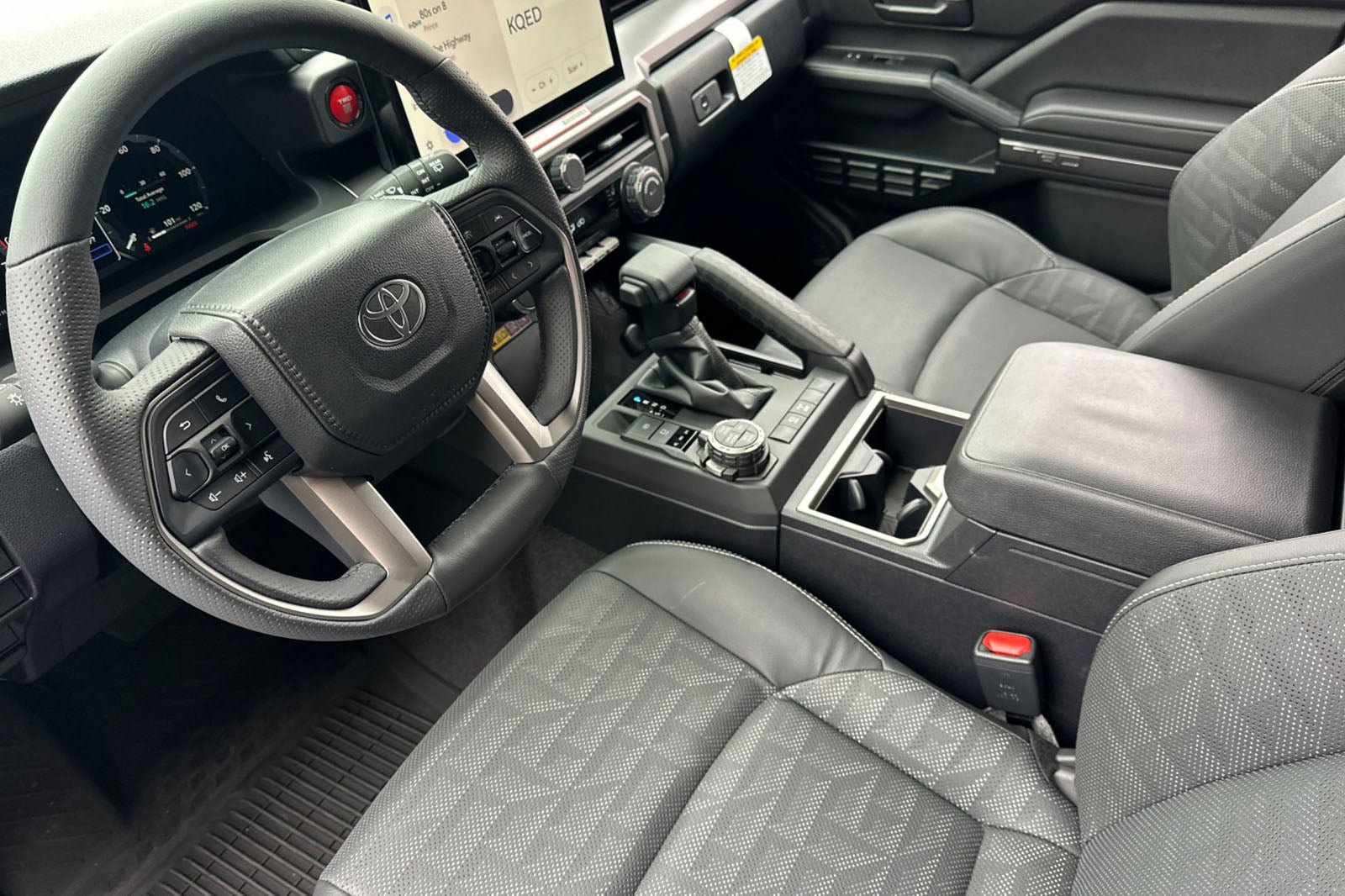 New 2026 Toyota 4Runner TRD Off-Road Premium AWD/4WD image 9