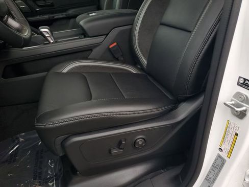 New 2026 RAM 1500 RHO w/ RHO Level 1 Equipment Group image 21