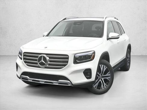 New 2026 Mercedes-Benz GLB 250 4MATIC image 2