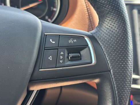 Used 2021 Maserati Levante image 24