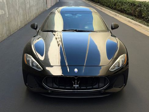 Used 2018 Maserati GranTurismo Sport image 3