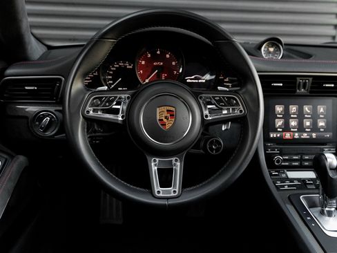 Used 2019 Porsche 911 Carrera GTS image 19