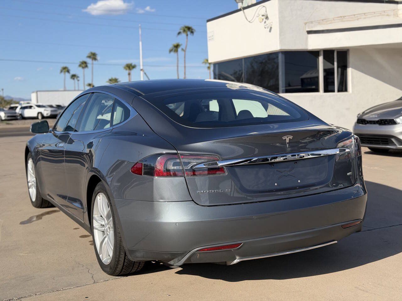 Used 2014 Tesla Model S 85 RWD image 18