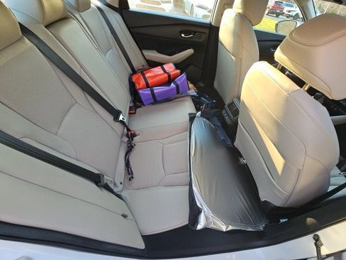 Used 2023 Honda Accord EX-L image 12