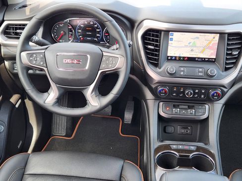 Used 2023 GMC Acadia AT4 w/ Technology Package AWD/4WD image 10