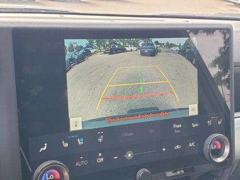 Used 2025 Lexus GX 550 w/ Cold Area Package AWD/4WD image 21