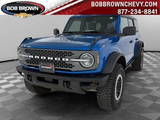 Used 2023 Ford Bronco Badlands w/ Sasquatch Package AWD/4WD video 1