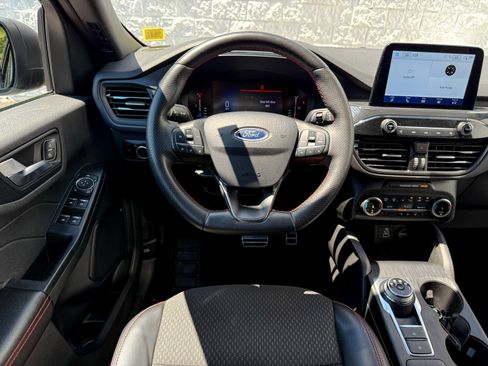 Used 2024 Ford Escape ST-Line AWD/4WD image 33