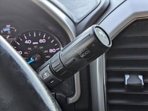 Used 2020 Ford F250 Lariat w/ Lariat Value Package image 12