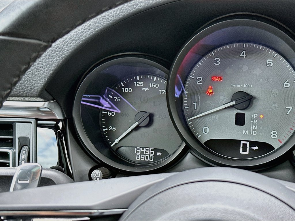 Certified 2024 Porsche Macan S AWD/4WD image 12