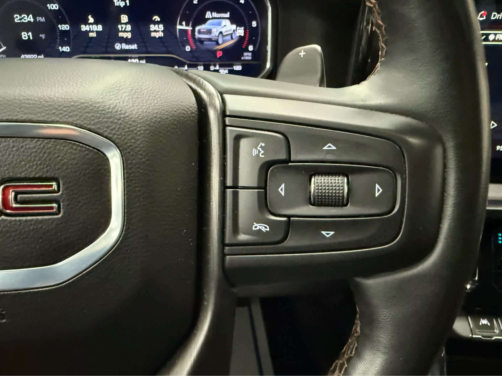 Used 2024 GMC Sierra 1500 AT4 w/ AT4 Preferred Package AWD/4WD image 23