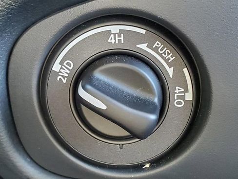 Certified 2023 Nissan Frontier PRO-4X w/ Pro Convenience Package image 21