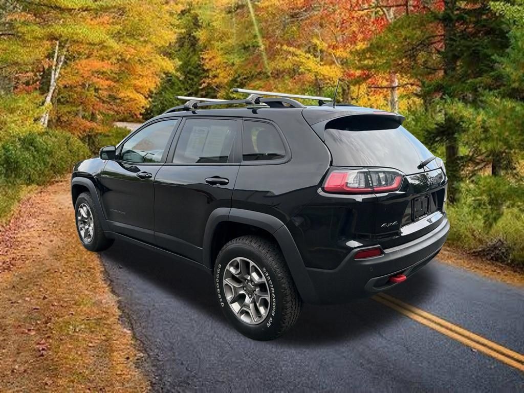 Used 2022 Jeep Cherokee Trailhawk w/ Sun, Sound & Nav Group AWD/4WD image 7