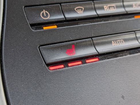 Used 2020 Lincoln Nautilus FWD w/ Equipment Group 101A image 25