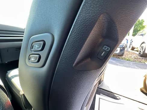New 2026 Kia Carnival SX FWD image 18