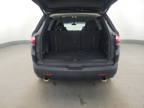 Used 2018 Chevrolet Traverse LT image 29