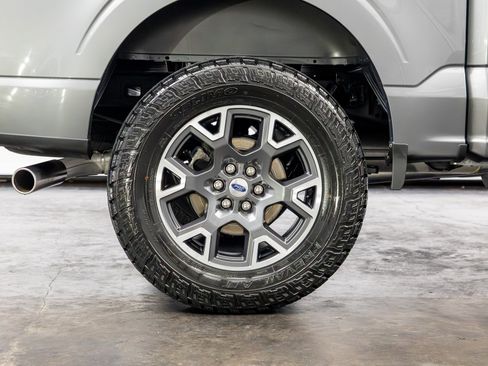 Used 2022 Ford F150 XLT w/ Equipment Group 302A High AWD/4WD image 26