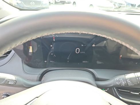 Used 2024 Buick Encore GX Avenir image 20