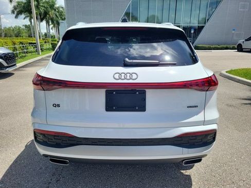 Certified 2025 Audi Q5 Premium w/ Convenience Package AWD/4WD image 6