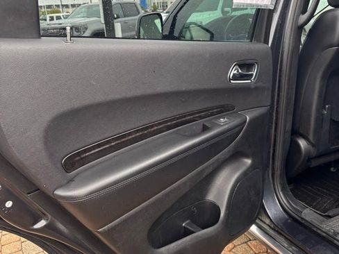 Used 2016 Dodge Durango Limited w/ Nav & Power Liftgate Group image 24