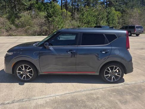 Used 2022 Kia Soul GT-Line image 2