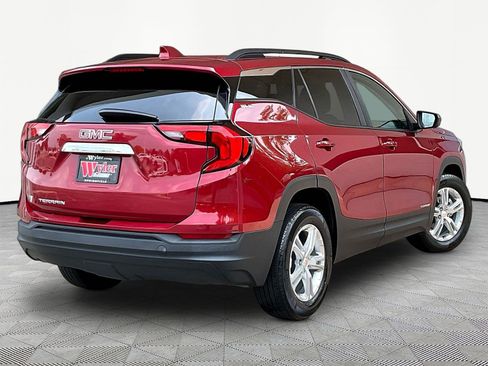 Used 2021 GMC Terrain SLE w/ Driver Convenience Package FWD image 6