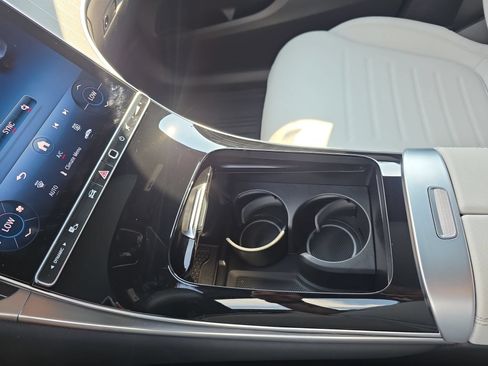 Certified 2026 Mercedes-Benz GLC 300 4MATIC image 25