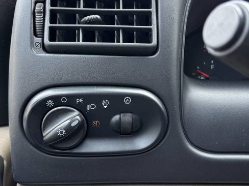 Used 2005 Ford Excursion Limited image 24