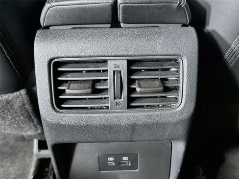 Used 2023 Nissan Rogue SV w/ SV Premium Package FWD image 26