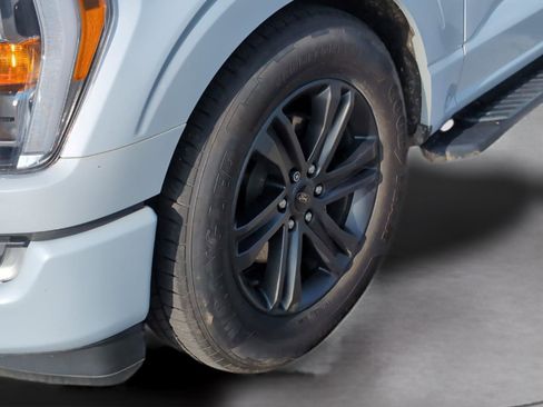 Used 2022 Ford F150 XLT w/ Equipment Group 302A High image 30