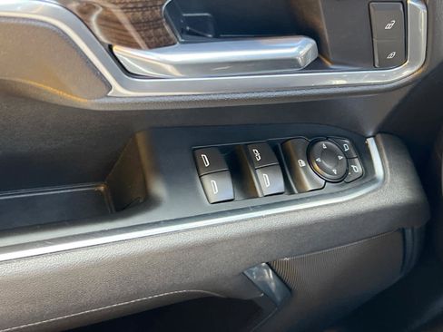 Certified 2025 Chevrolet Silverado 2500 LT w/ Convenience Package AWD/4WD image 21