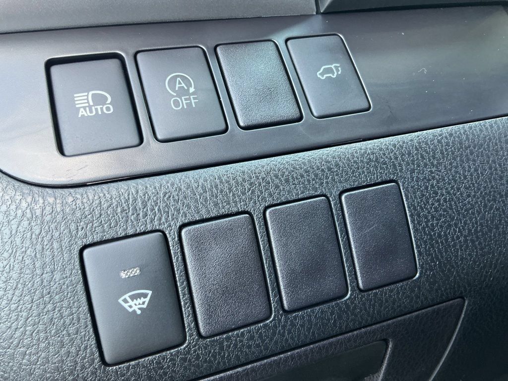 Used 2019 Toyota Highlander XLE AWD/4WD image 27