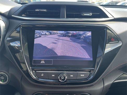 Certified 2022 Chevrolet TrailBlazer RS w/ Sun and Liftgate Package image 29