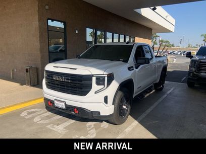 Used 2023 GMC Sierra 1500 Elevation w/ Preferred Package