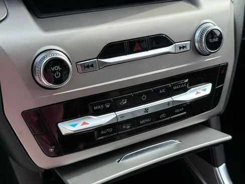 Certified 2023 Ford Explorer XLT w/ Equipment Group 202A image 34