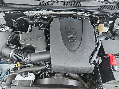 Used 2023 Toyota Tacoma Limited w/ Black Out Package (TMS) image 22