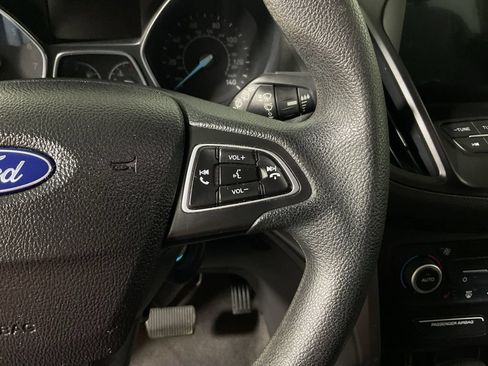 Used 2018 Ford Escape SE w/ SE Sync 3 Package AWD/4WD image 26