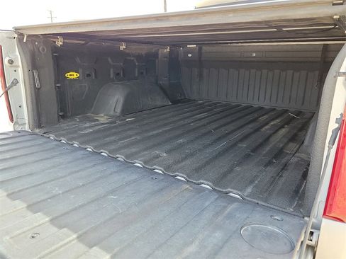 Used 2021 Chevrolet Silverado 1500 Custom Trail Boss w/ LPO, Dark Essentials Package image 15