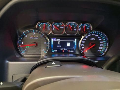 Used 2018 Chevrolet Silverado 1500 LTZ Z71 w/ LTZ Plus Package AWD/4WD image 28