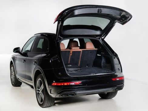 Certified 2023 Audi Q5 e Premium Plus w/ Premium Plus Package image 6