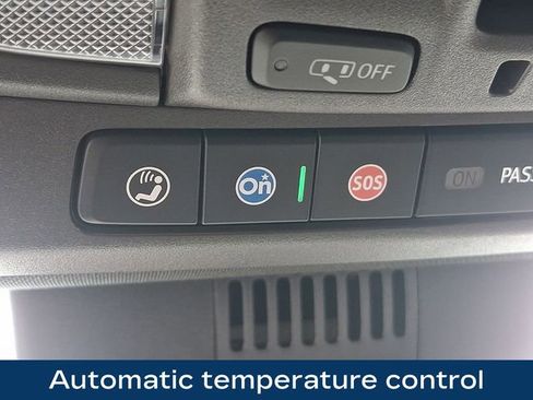 Used 2025 GMC Sierra 2500 SLT w/ SLT Premium Package image 14