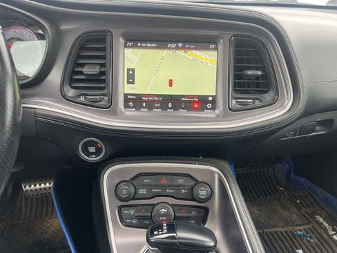 Used 2020 Dodge Challenger R/T Scat Pack w/ Shaker Package image 9