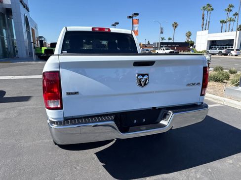 Used 2023 RAM 1500 Classic SLT w/ Electronics Group AWD/4WD image 18