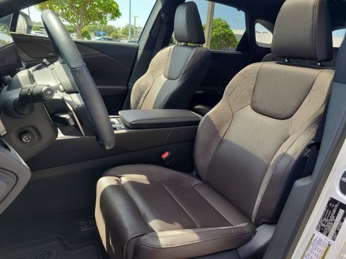Used 2023 Lexus RX 350 FWD w/ Accessory Package image 20