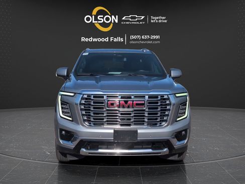 Used 2025 GMC Yukon Denali AWD/4WD image 8
