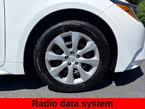 Used 2026 Toyota Corolla LE FWD image 13