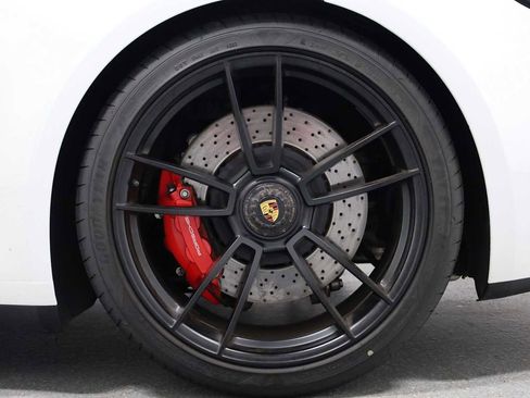 Certified 2022 Porsche 911 Carrera GTS image 37